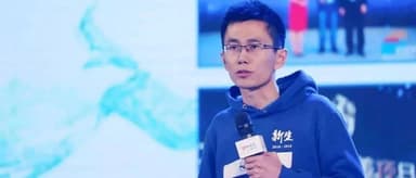 33 Days as a CEO: Organizational Change in a Pandemic | Ronghui